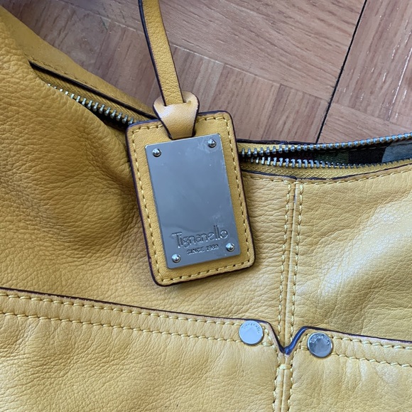 Tignanello Leather Shoulder/ Hobo Purse Camel 4 Front Pocket Striped Lining - Picture 3 of 8